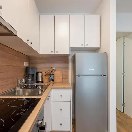 Stunning Apartment In Zadar With Wifi Apartment *