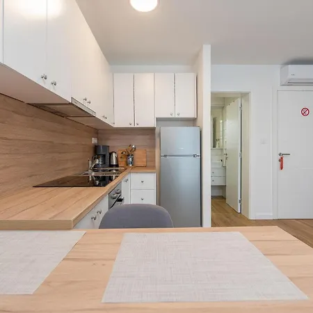 Stunning Apartment In Zadar With Wifi Apartment