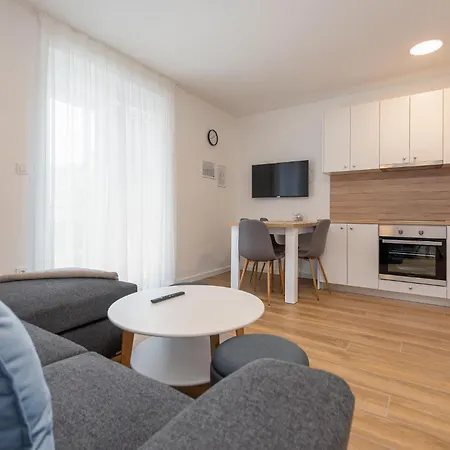 Stunning Apartment In Zadar With Wifi * Zadar